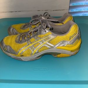 Yellow/gray ASICS